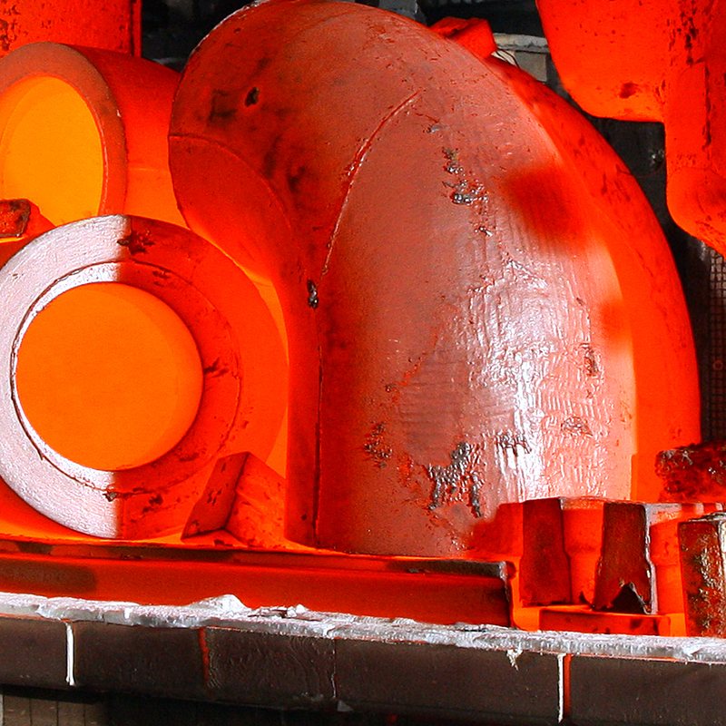 Glowing metal parts after heat treatment